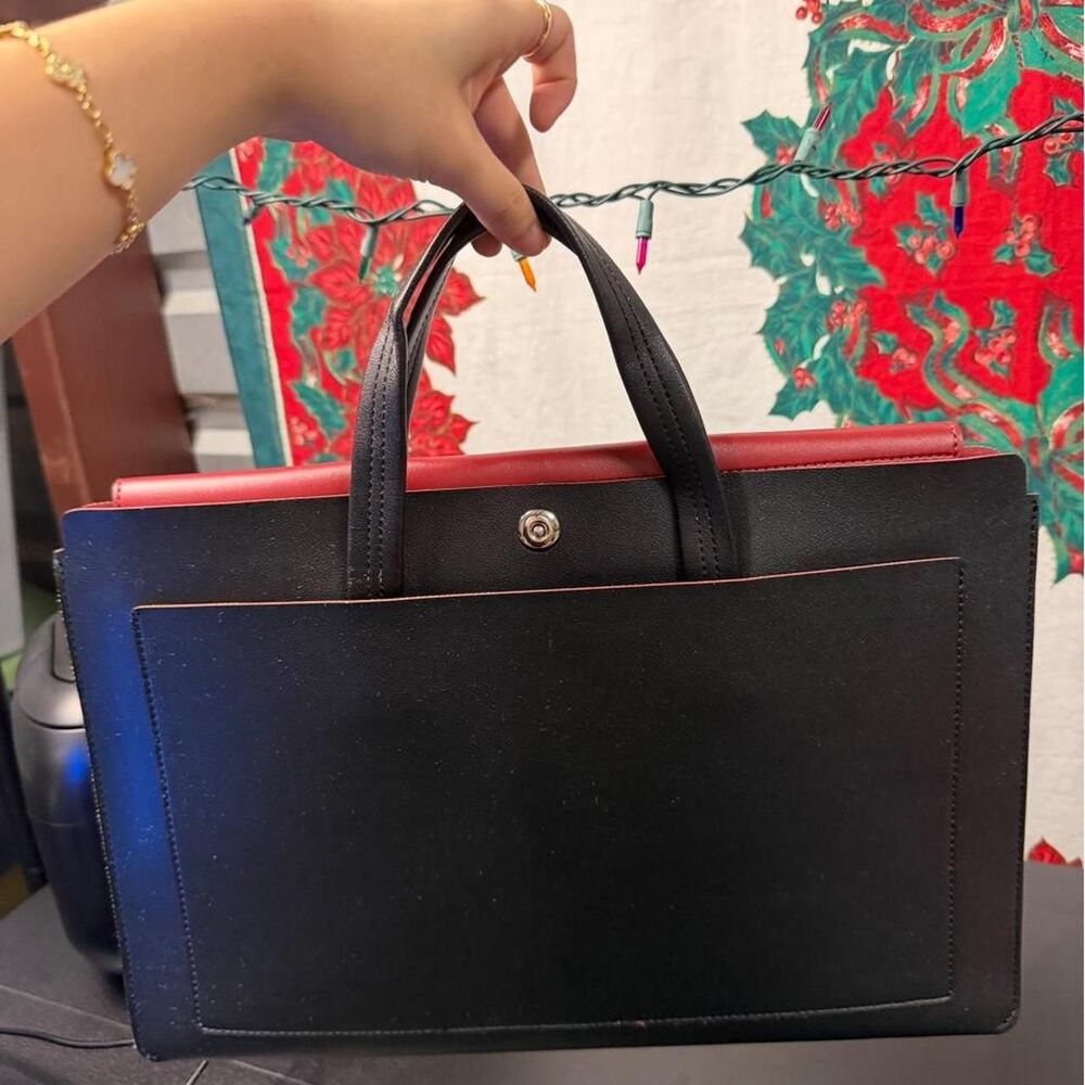 Sleek black laptop handbag